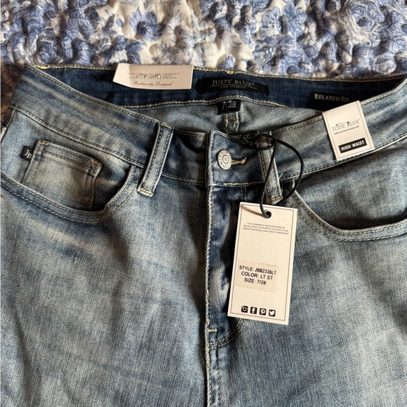 Judy Blue Denim Women's Jeans - Picture 8 of 8